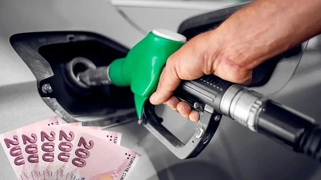 Otomobili olanlara kötü haber: Motorine okkalı bir zam daha geliyor