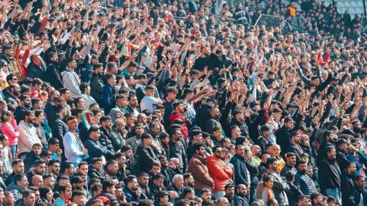 Amedspor taraftarı Boluspor maçının biletlerine hücum etti