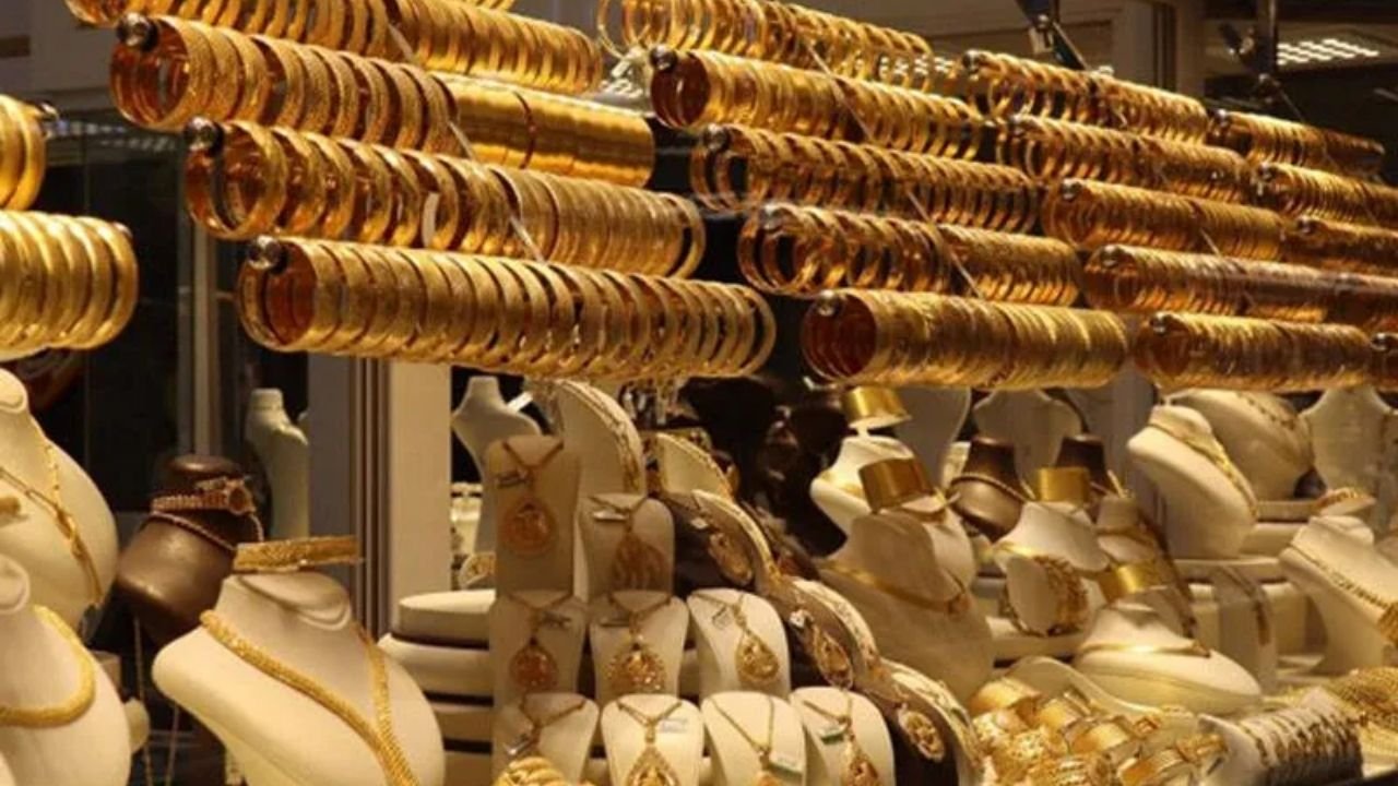 Diyarbakır'da kuyumculara 30 gram sahte altın satıldı: Zanlı cezaevine gönderildi