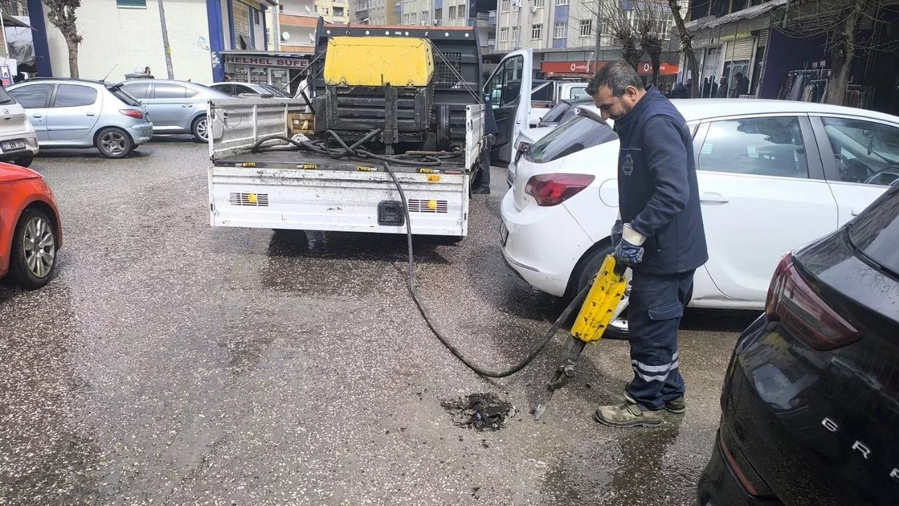 Diyarbakır’da yüzlerce arıza büyümeden çözüldü! DİSKİ’den yoğun mesai