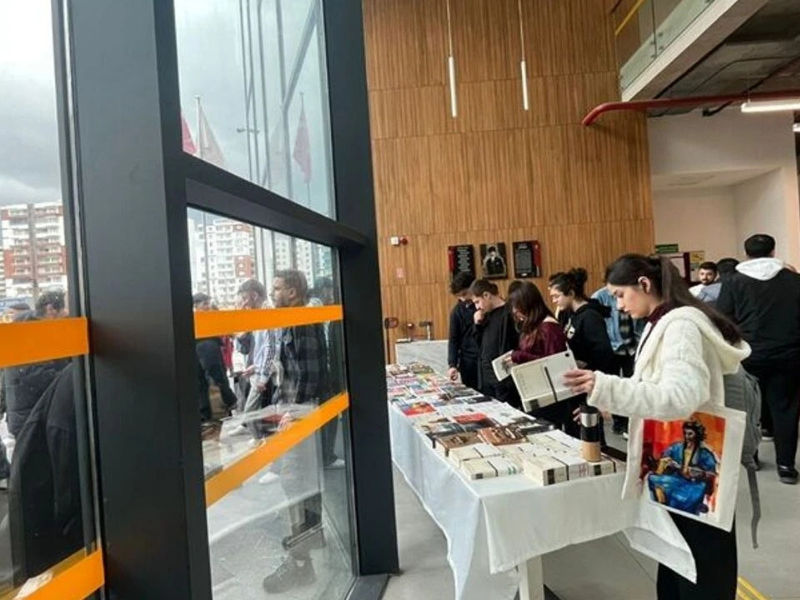 Kayapınar’da Kütüphaneler Doldu Taştı! Binler Katıldı1