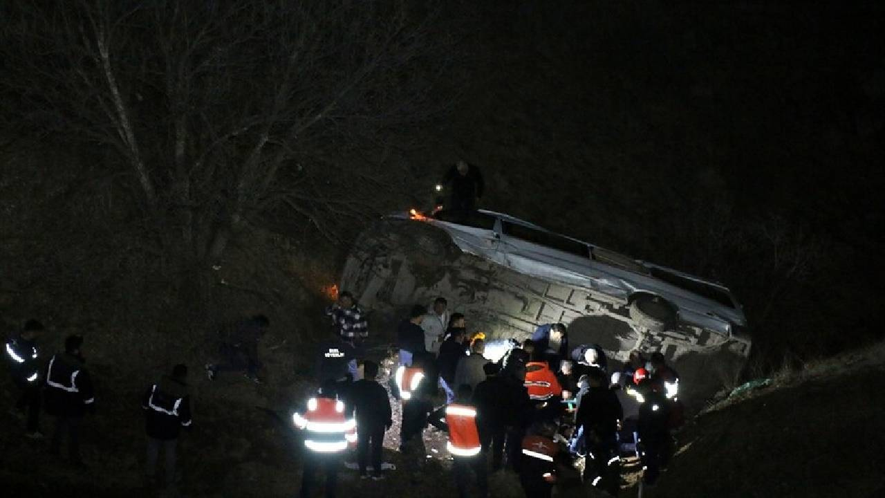 Malatya’da işçi servisi kazası: 2 kişi hayatını kaybetti, 10 yaralı