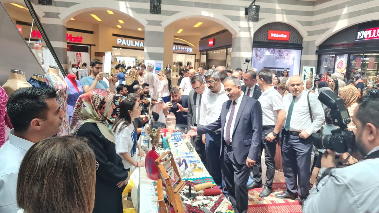 Diyarbakır'da ‘Hayat Boyu Öğrenme Haftası’ etkinlikleri düzenlendi