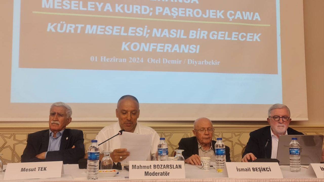Li Amedê Konferansa 'Meseleya Kurd û Paşerojeke Çawa?' hat lidarxistin