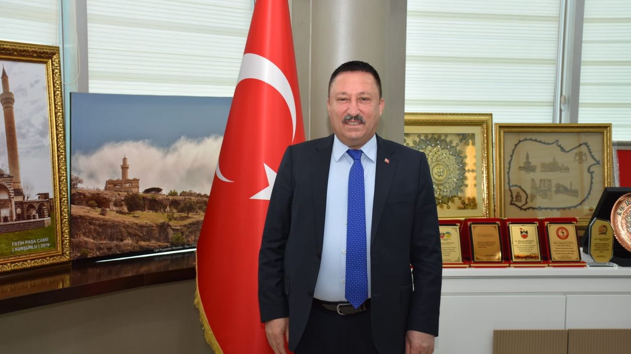 Biryara dest danîna ser malên Şaredarê berê yê AK Partiyê hat dayin