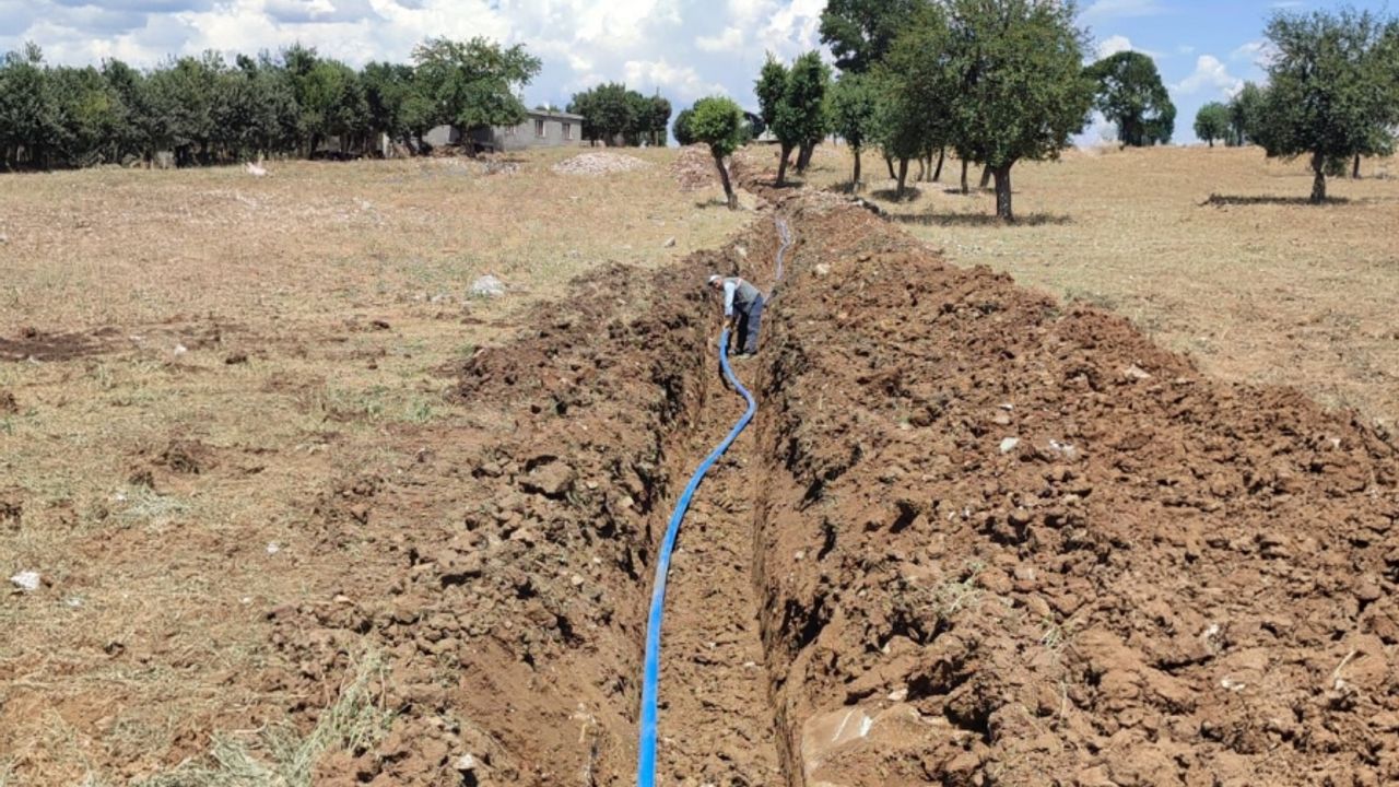 Kulp'ta 30 hanenin yıllardır yaşadığı su sorunu çözüldü