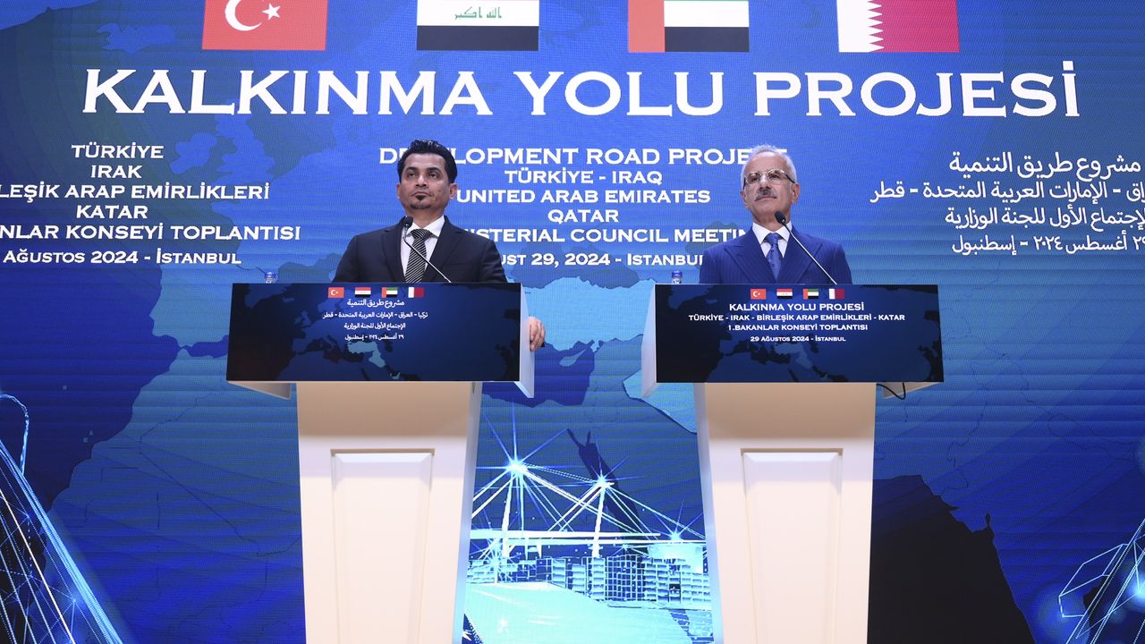 Kalkınma Yolu Projesi Türkiye-Irak-Birleşik Arap Emirlikleri-Katar Bakanlar Konseyi Toplantısı
