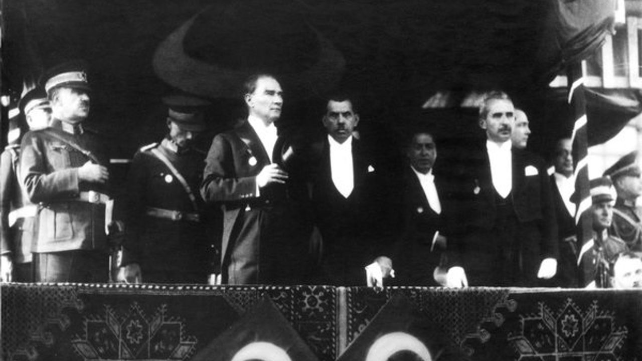 29 Ekim Cumhuriyet Bayramı'nın anlamı ve önemi nedir? Tüm detaylar!