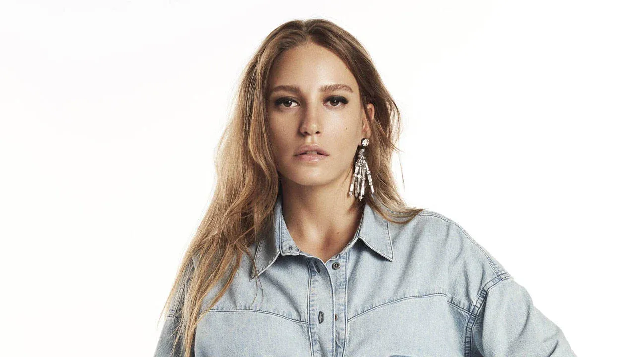 Serenay Sarıkaya savcılığa çağrıldı