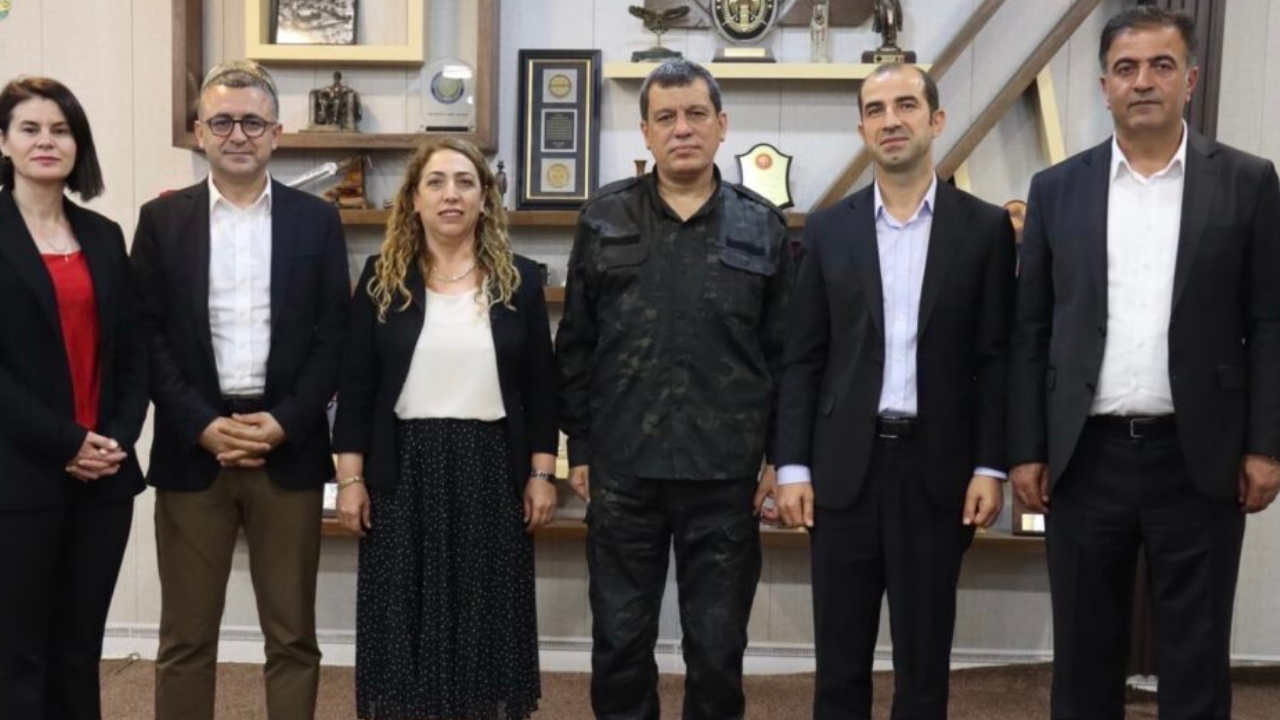 DEM Parti, Kürt Ulusal Konferansı için Suriye’ye gitti