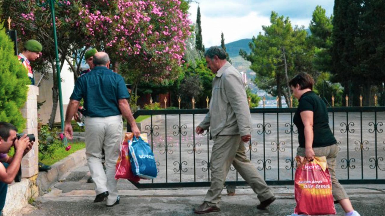 Öcalan’ın ailesi ve vekili, görüşme talebiyle başvuruda bulundu