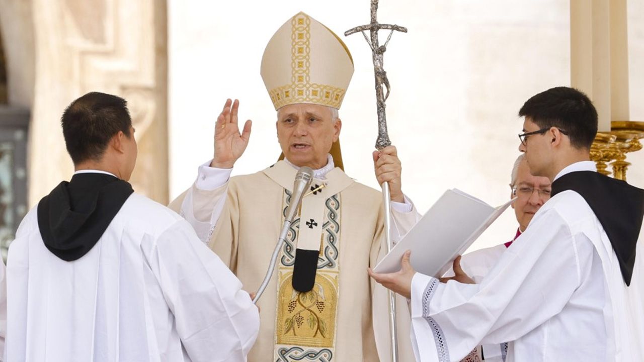 Papa 14’üncü Leo resmen göreve başladı