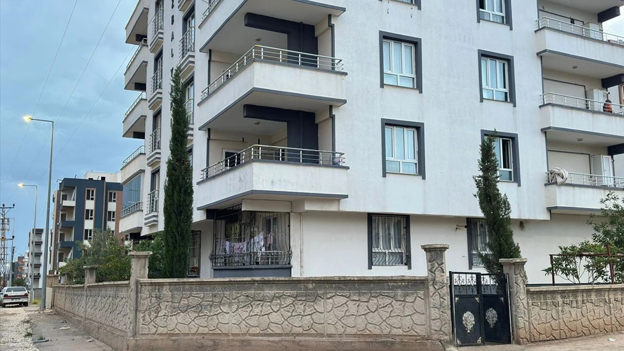 Batman’da balkondan düşen bebek hayatını kaybetti