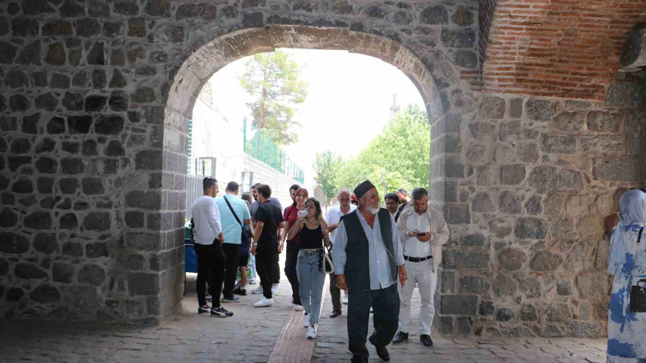 Diyarbakır turizmi, Kurban Bayramı’nda yoğun ilgi gördü