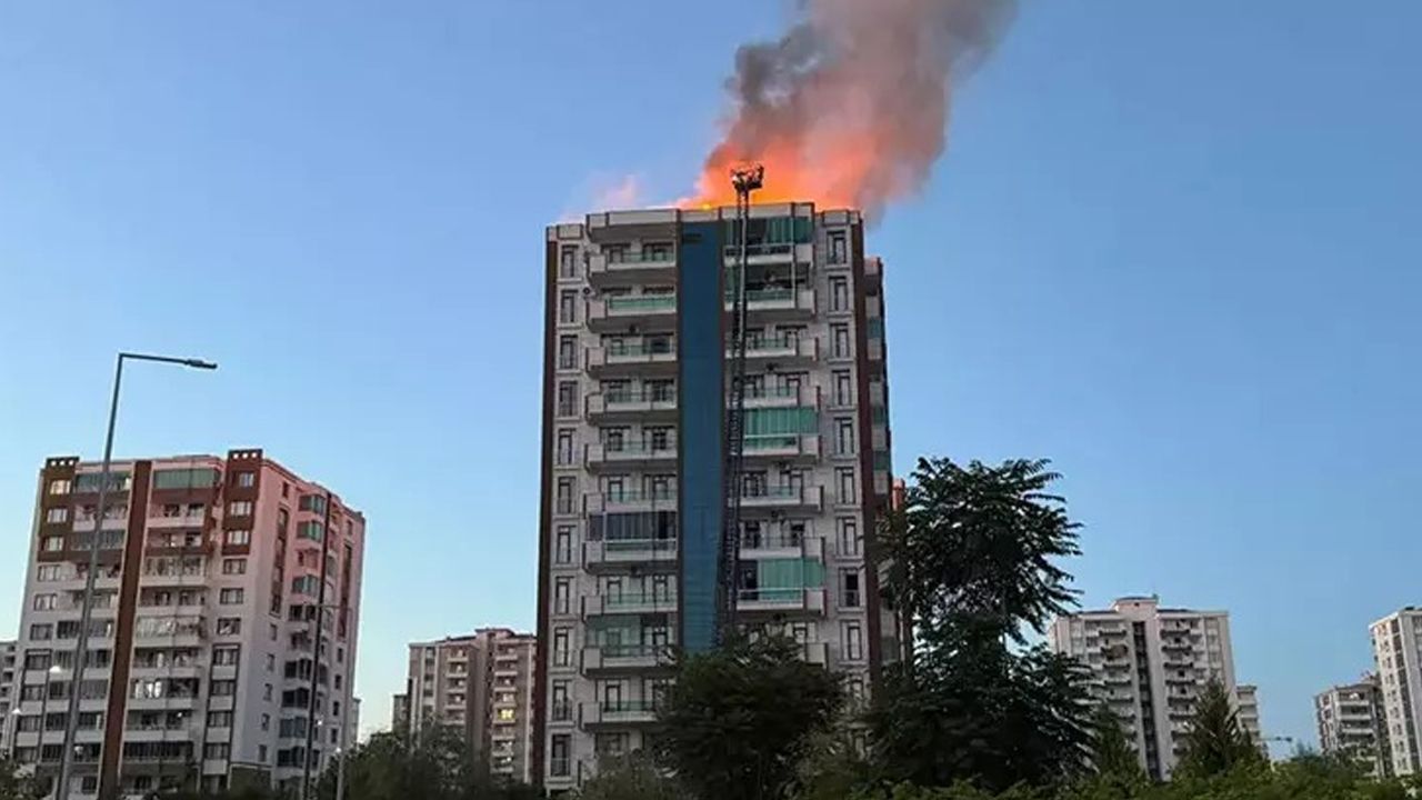 Diyarbakır'da yangın soruşturması: 4 kişi gözaltına alındı