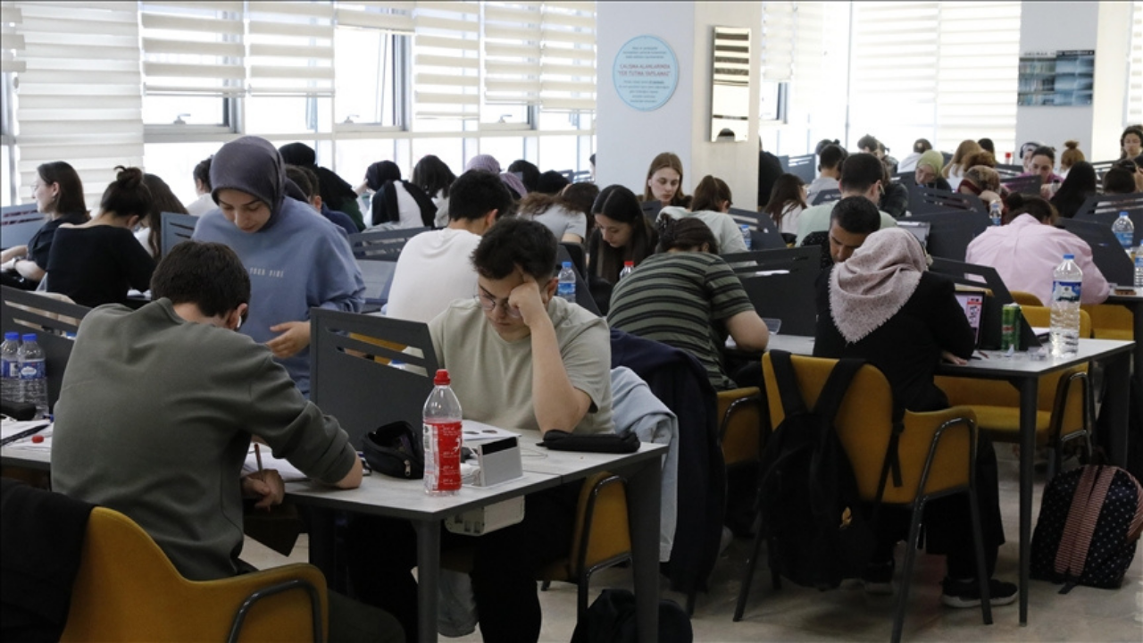 Uzmandan uyarı: Aileler çocuklarını yeteneklerine göre yönlendirmeli