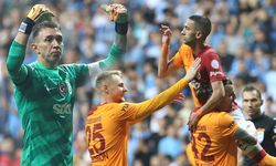 Galatasaray, Adana Demirspor'u 3 golle geçerek fenerbahçe'nin puan rekorunu eşitledi