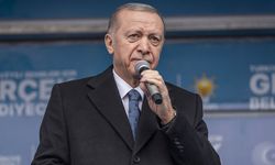 İzmir mitinginde konuşan Erdoğan: "İzmir'in yaralarını sarmaya az kaldı"