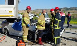 Kırıkkale'de ölümlü kaza: Otomobil yol kenarındaki yayaya çarptı