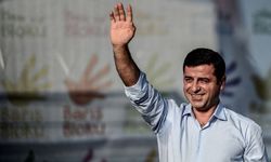 Demirtaş Rojavalı avukatlara teşekkür etti