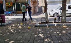 Diyarbakır’da silahlı saldırı: Kıraathane önünde bir kişi vuruldu