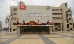 Serra Bucak, Diyarbakır Belediyelerinde yandaş personel sorununu gündeme getirdi