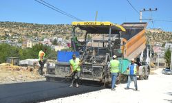 Diyarbakır'da yol çalışmaları devam ediyor