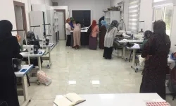 Diyarbakır Büyükşehir Belediyesi yaz kurslarıyla kadınlara destek oldu