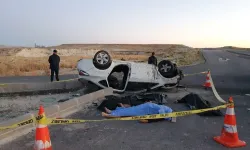 Erzurum’dan Konya’ya giden araç takla attı: 4 kişi hayatını kaybetti