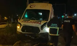 Kızıltepe'de ambulans ile otomobil çarpıştı: 5 yaralı