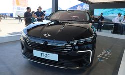 TOGG’un yeni sedan modeli T10F, TEKNOFEST’te büyüledi!