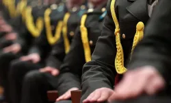Cumhurbaşkanı'na TSK'dan subay ayırma yetkisi getiren teklif mecliste