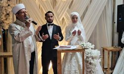 Evlenen gençlerin Resmi ve Dini nikahını Müftü kıydı
