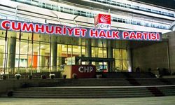 CHP Gürsel Tekin ve 5 üyeyi disipline sevk etti