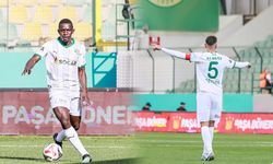 Iğdır FK, Esenler Erokspor'u 3-2 yenip 5. sıraya yükseldi