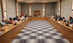 Öcalan’dan Diyarbakır’da mesaj: Kürtler seçeneksiz değil