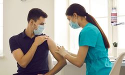 Nature: Aşı olan kanser hastaları daha uzun yaşıyor