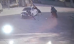 Motosiklet sürücüsü yaşlı çiftin üzerine uçtu