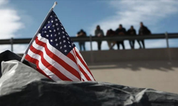 ABD 19 ülkeden göçmenlik başvurularını askıya aldı