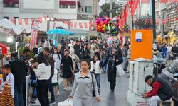 Diyarbakır’da ara tatil yoğunluğu: Sur’da turist akını