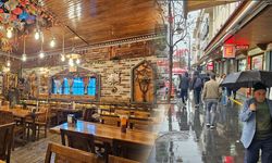 Diyarbakır’da yağmur esnafı vurdu; İşler yarı yarıya düştü