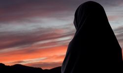 Mahkemeden başörtülü hakim adayına ret kararı