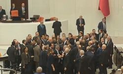 TBMM’de sözlü tartışma arbedeye dönüştü