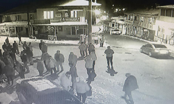 17 yaşındaki genç esnafa ateş açtı