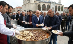 'Cuma namazı çıkışı domuz eti yedirildi' iddiasına Valilikten açıklama