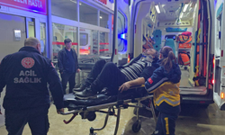 Fabrikaya işçi taşıyan minibüs kaza yaptı: 13 yaralı