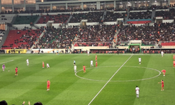 İkinci yarı başladı: Amedspor – Vanspor maçında son 45 dakikaya girildi