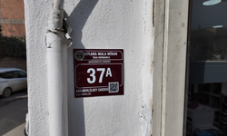 Diyarbakır Silvan Belediyesi’nden Kürtçe ve Türkçe tabela uygulaması