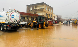 Diyarbakır’da yağış sonrası DİSKİ ekipleri sahada