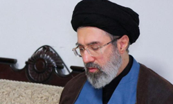 İran’da yeni lider belli oldu: Mücteba Hamaney seçildi